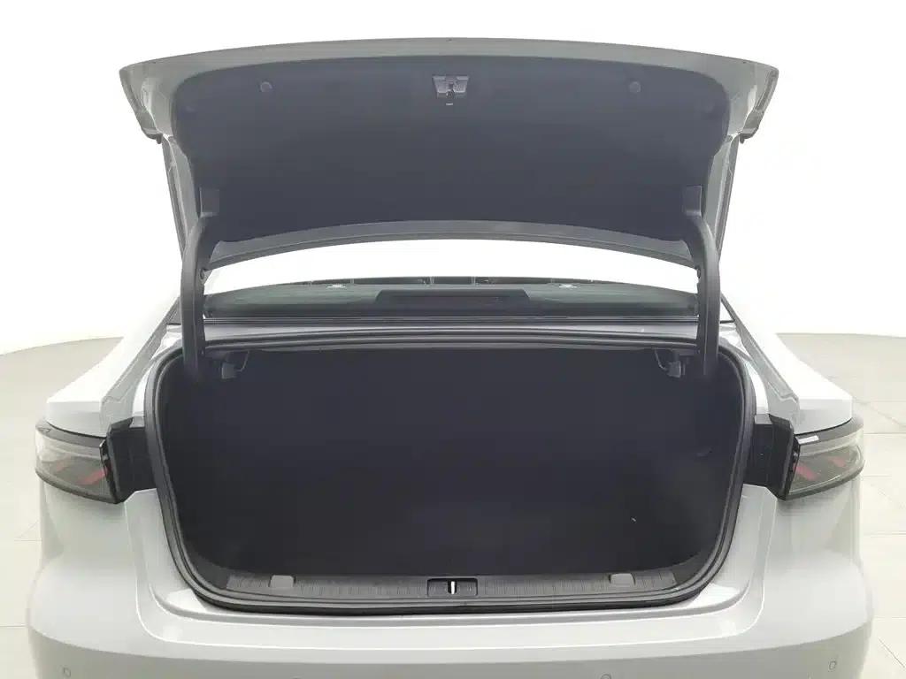 Fengyun A8L 2025 1.5TGDI 145km Luxury Edition — миниатюра 16