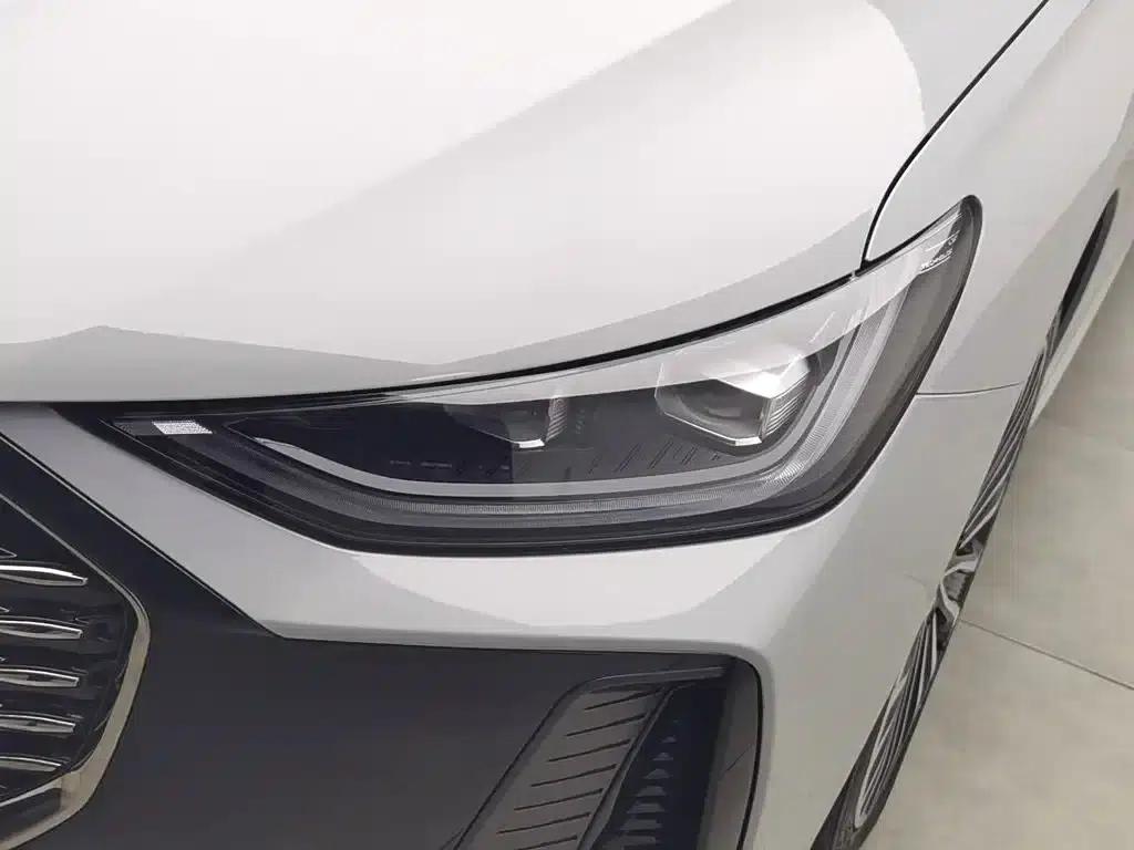 Fengyun A8L 2025 1.5TGDI 145km Luxury Edition — миниатюра 7