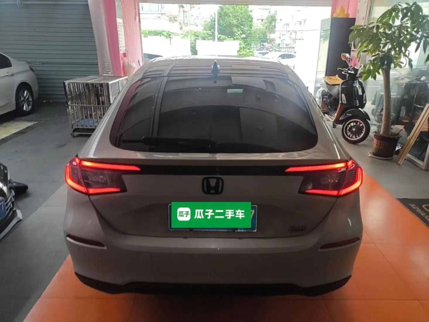 Honda Civic 2023 HATCHBACK 240TURBO CVT Zhiyue Edition — миниатюра 5