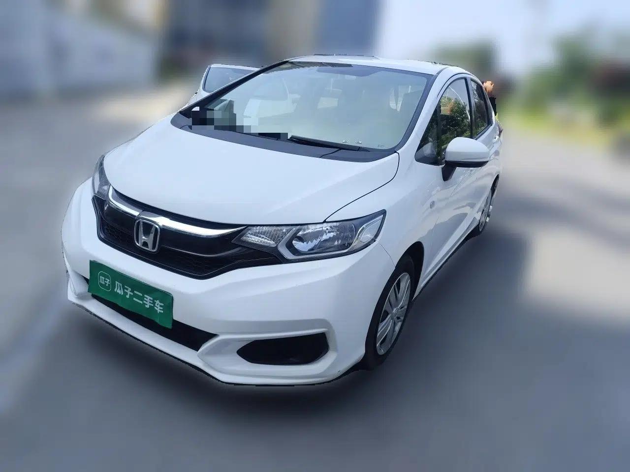 Honda Fit 2018 1.5L CVT Comfort Version — миниатюра 1