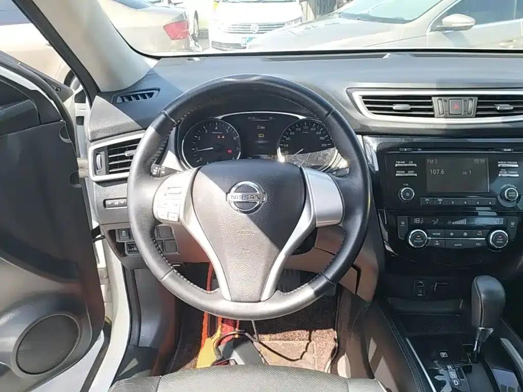 Nissan X-Trail 2014 2.0L CVT Comfort Edition 2WD — миниатюра 11