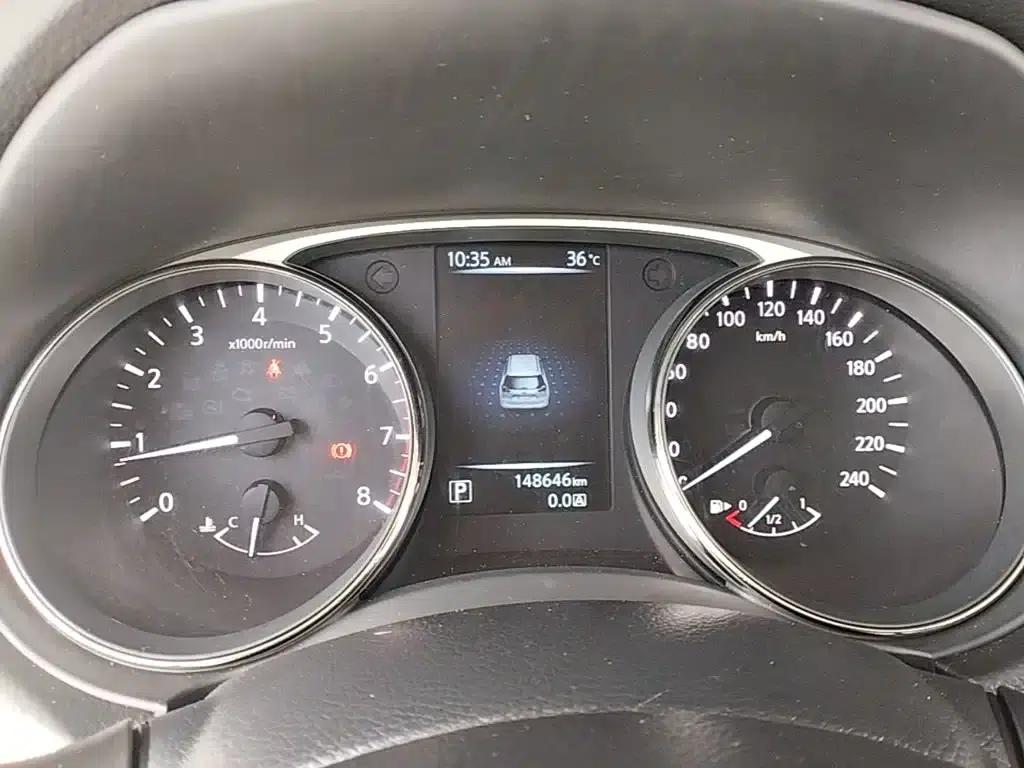 Nissan X-Trail 2014 2.0L CVT Comfort Edition 2WD — миниатюра 12