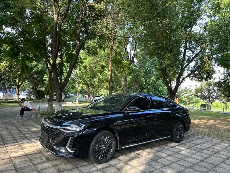 Chery Arrizo 8 2022 1.6TGDI DCT (Standard) — миниатюра 1