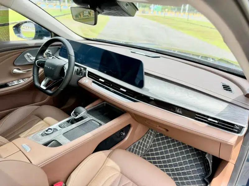 Chery Arrizo 8 2024 High-Performance Edition 2.0T DCT — миниатюра 13