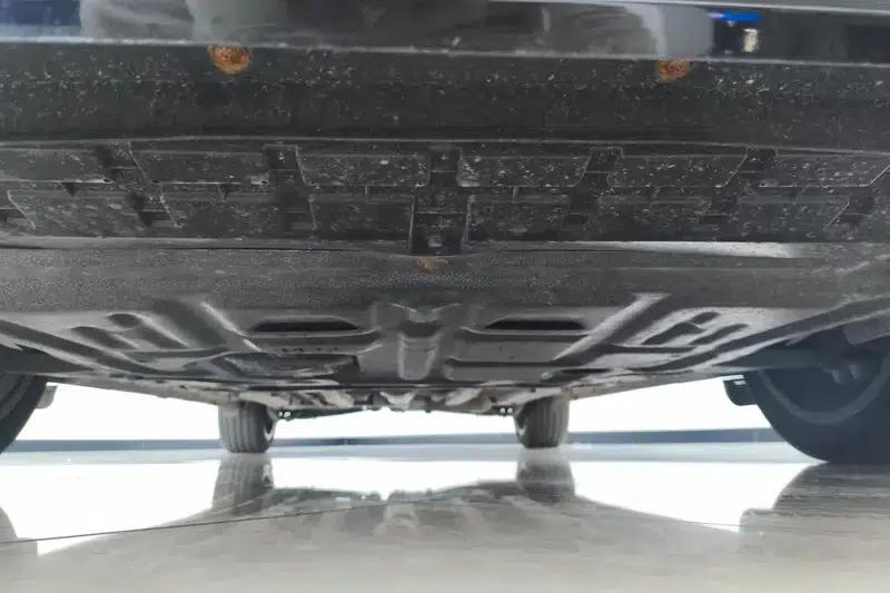 Chery Arrizo 8 2023 High-Performance Edition 2.0T DCT — миниатюра 11