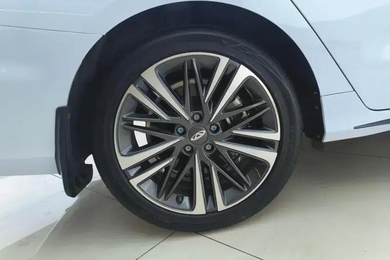 Chery Arrizo 8 2023 High-Performance Edition 2.0T DCT — миниатюра 9