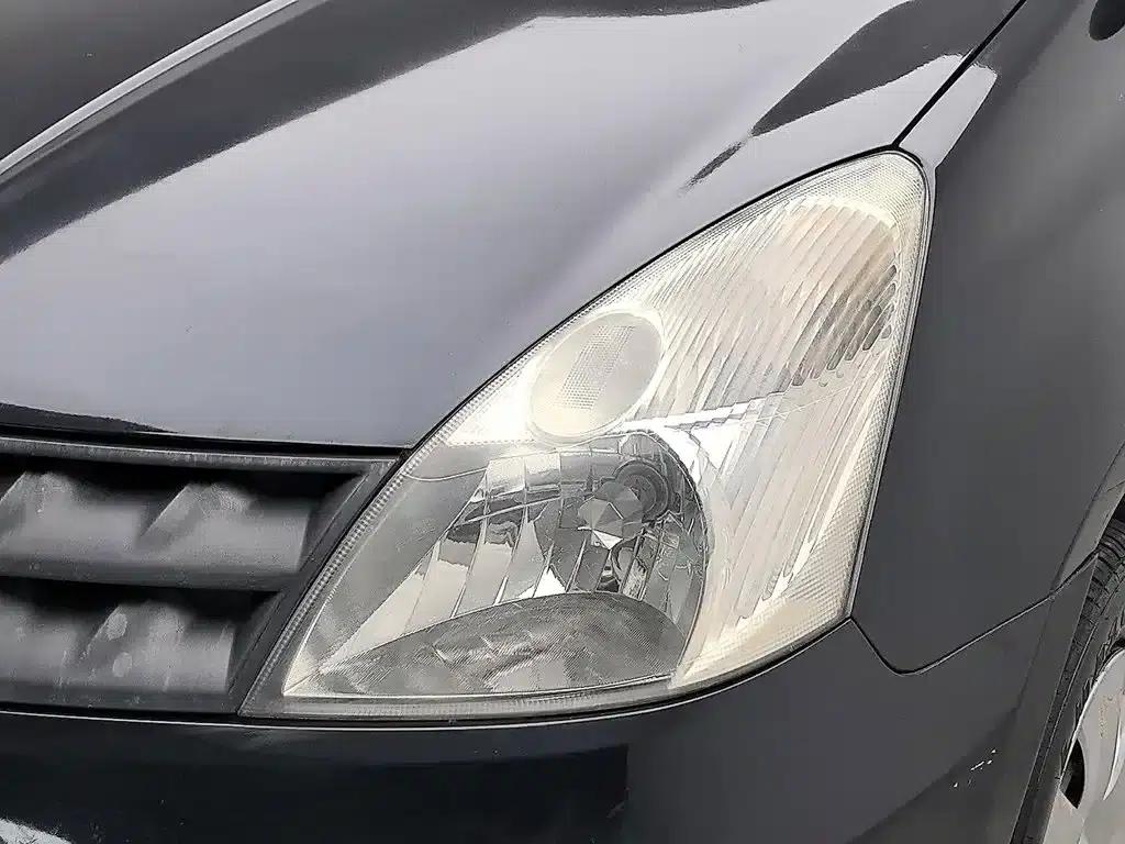 Nissan Livina 2009 1.6L Manual All-Round Model — миниатюра 7
