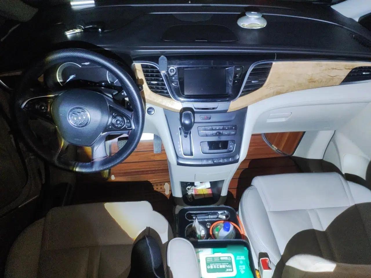 Buick GL8 2018 ES 28T Comfort Model China VI Standard — миниатюра 9