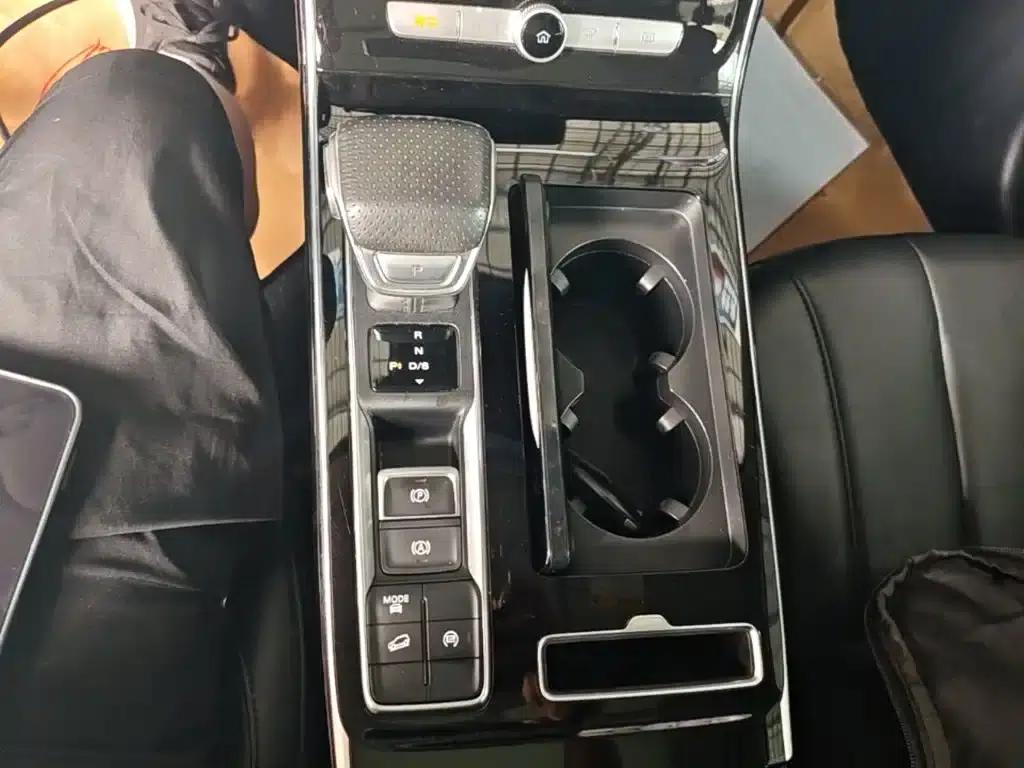 Roewe RX5 MAX 2019 400TGI Automatic Intelligent Cockpit Flagship Edition — миниатюра 14
