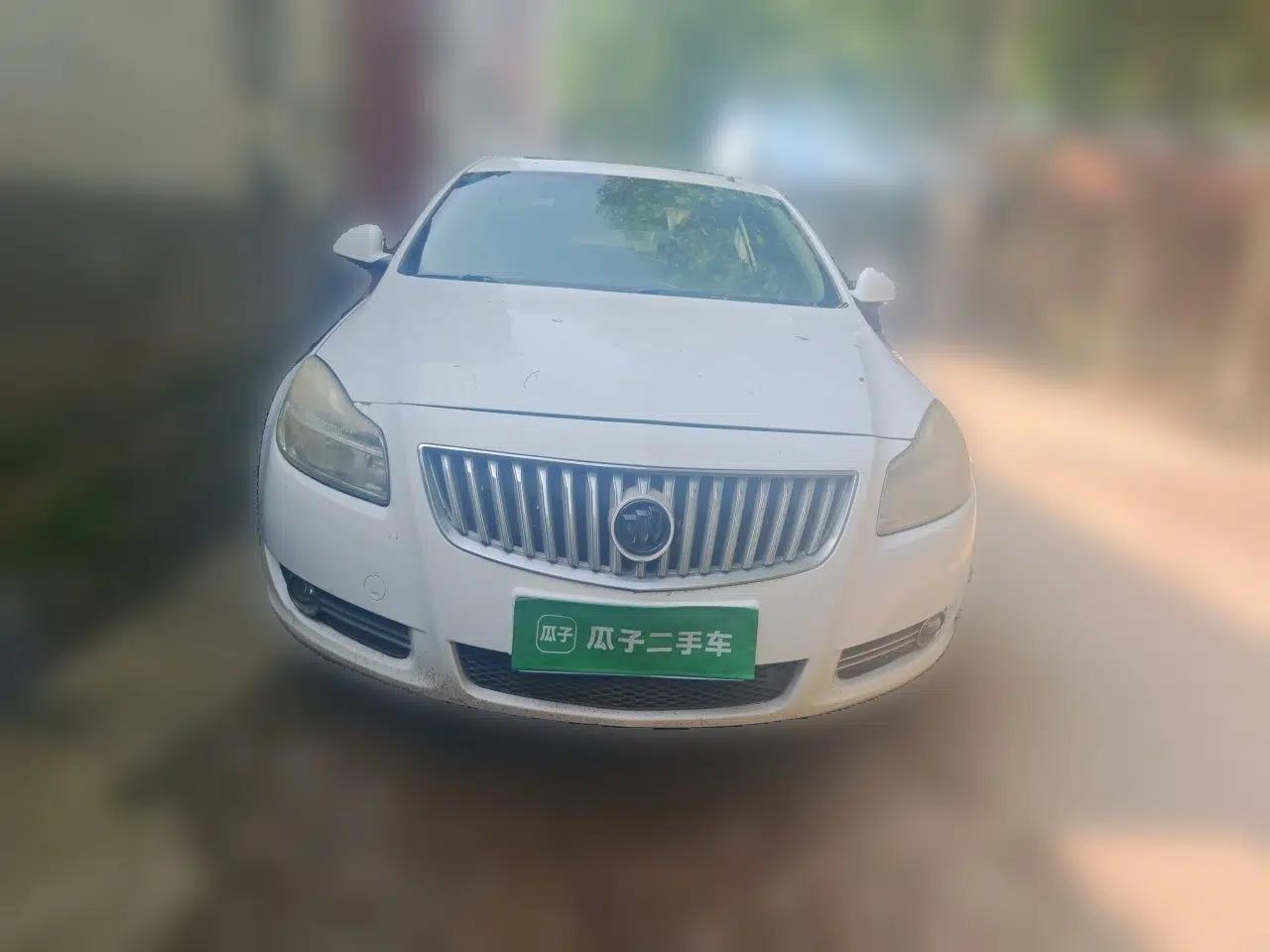 Buick Regal 2012 2.0L Luxury Edition — миниатюра 2