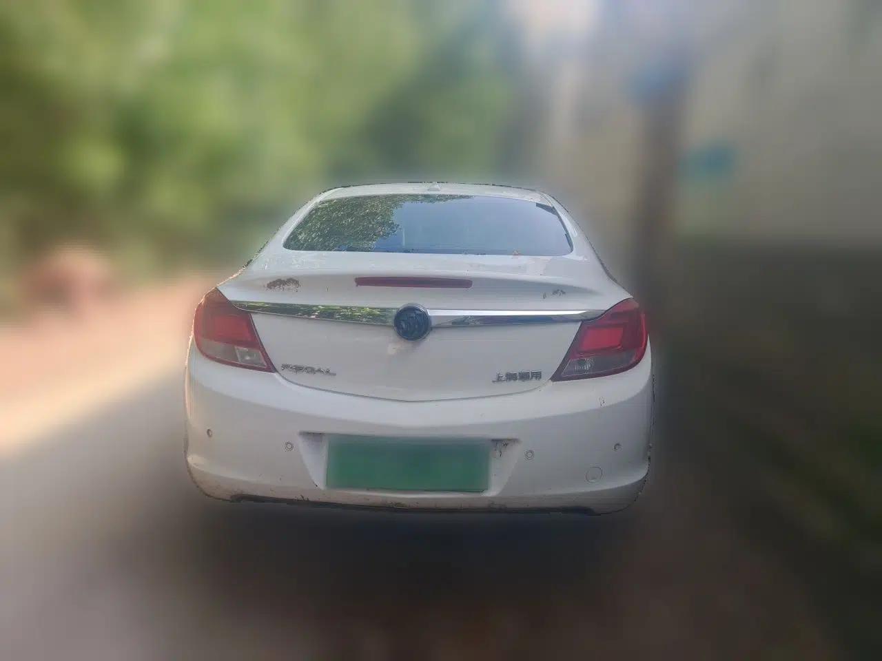 Buick Regal 2012 2.0L Luxury Edition — миниатюра 5