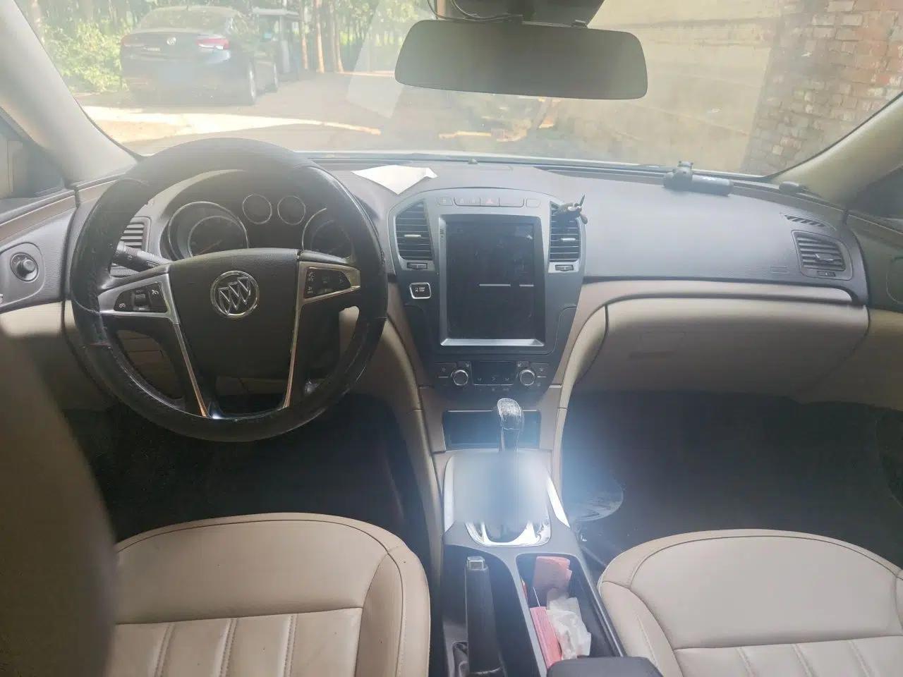 Buick Regal 2012 2.0L Luxury Edition — миниатюра 9