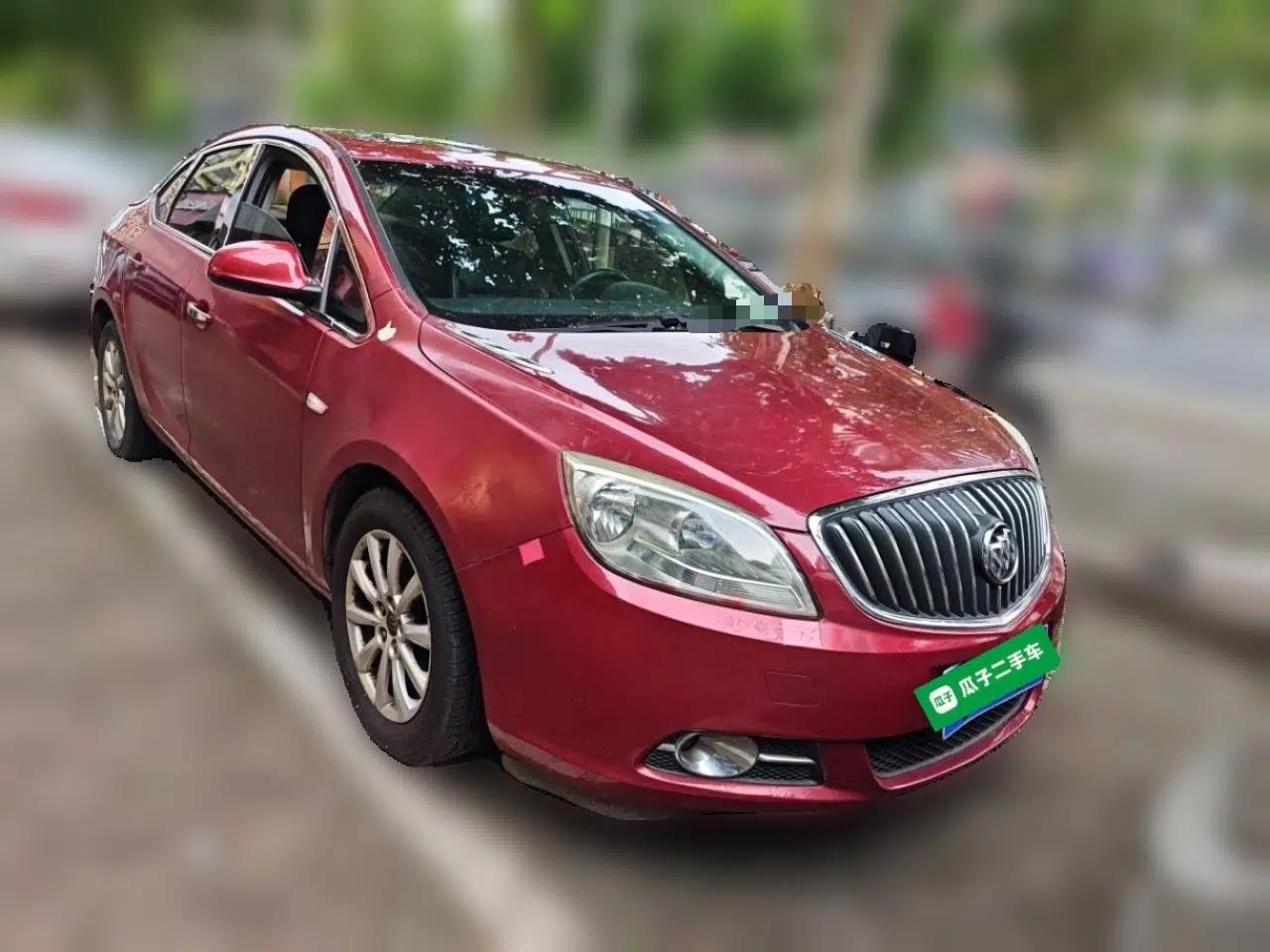 Buick GT 2012 GT 1.8L Automatic Fashionable Leather Edition — миниатюра 3