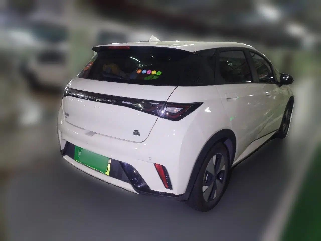 BYD Dolphin 2023 420 km Fashion Edition — миниатюра 6