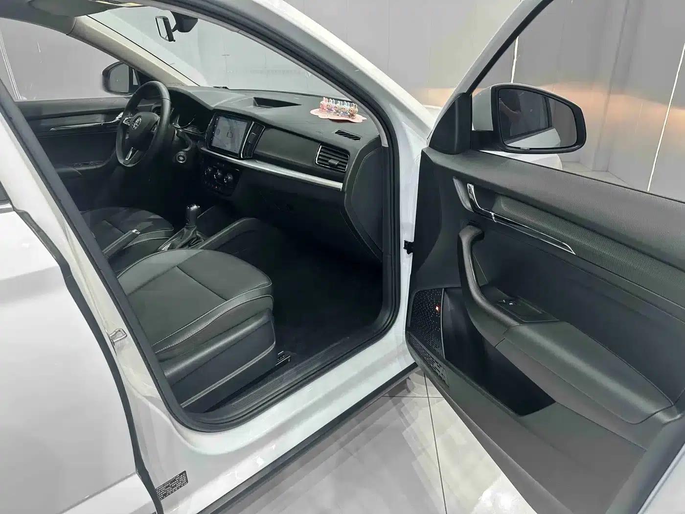 Kamiq 2023 Facelift 1.5L Automatic Comfort Edition — миниатюра 18