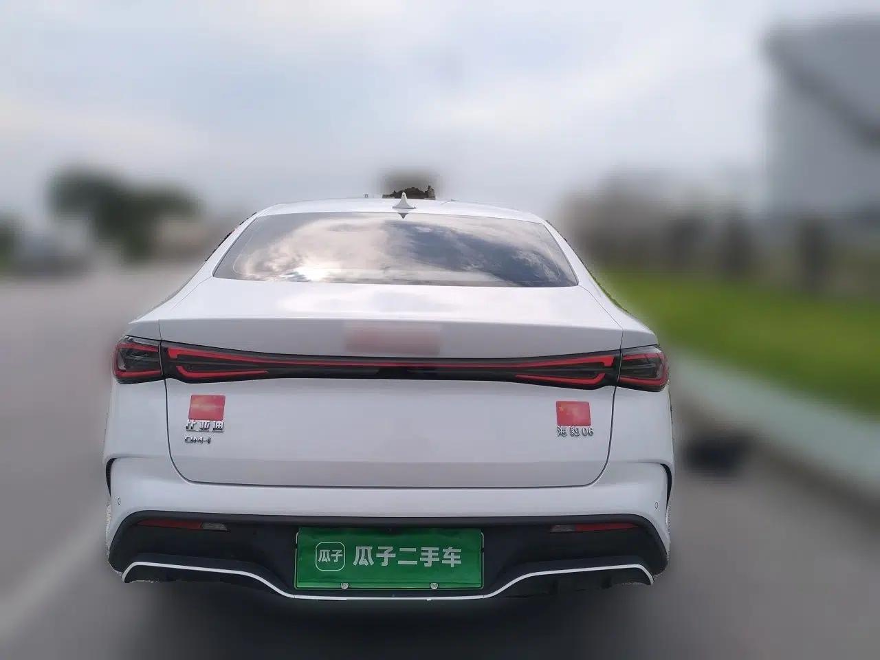 BYD Seal 06 New Energy 2024 DM-i 80KM Luxury Model — миниатюра 3