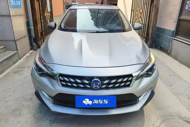 Venucia D60 2019 1.6L XL CVT Intelligent Elite Edition — миниатюра 2