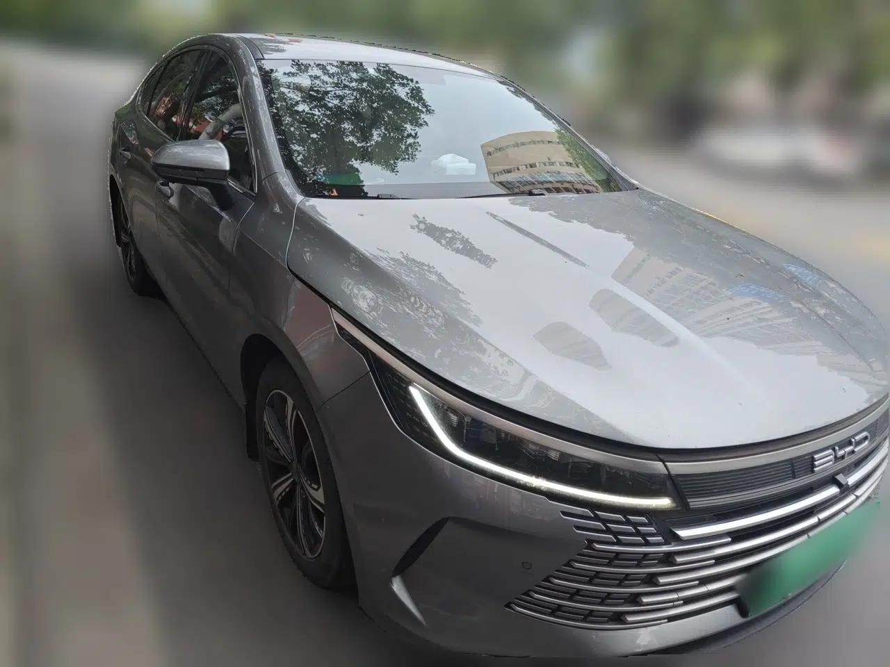 BYD Destroyer 05 2022 DM-i 55KM Luxury Model — миниатюра 3