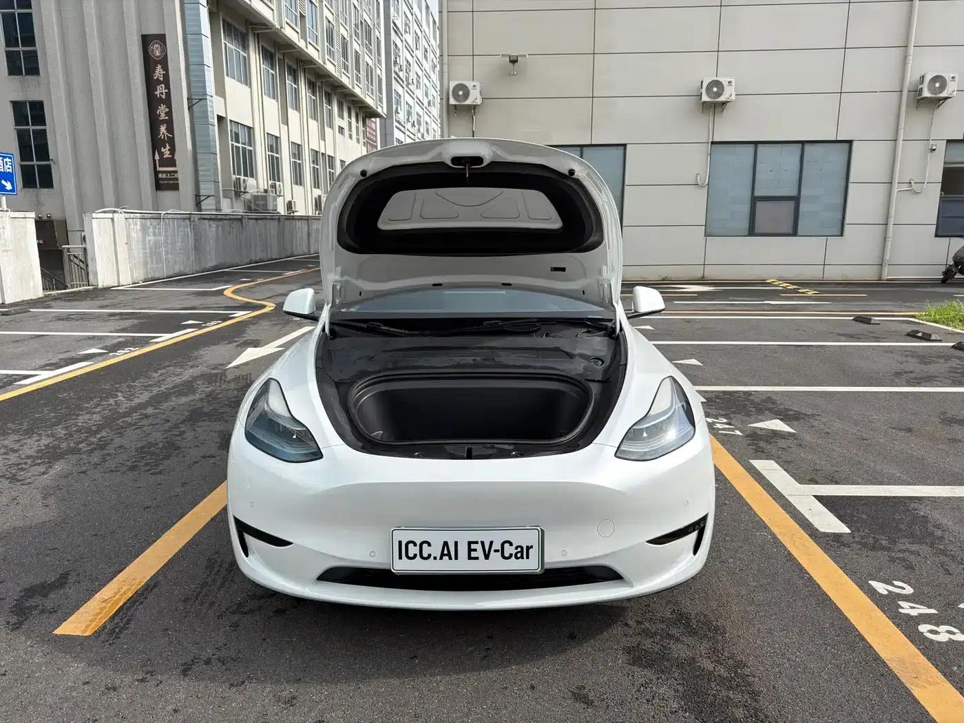 Model Y 2023 Rear-Wheel Drive — миниатюра 12