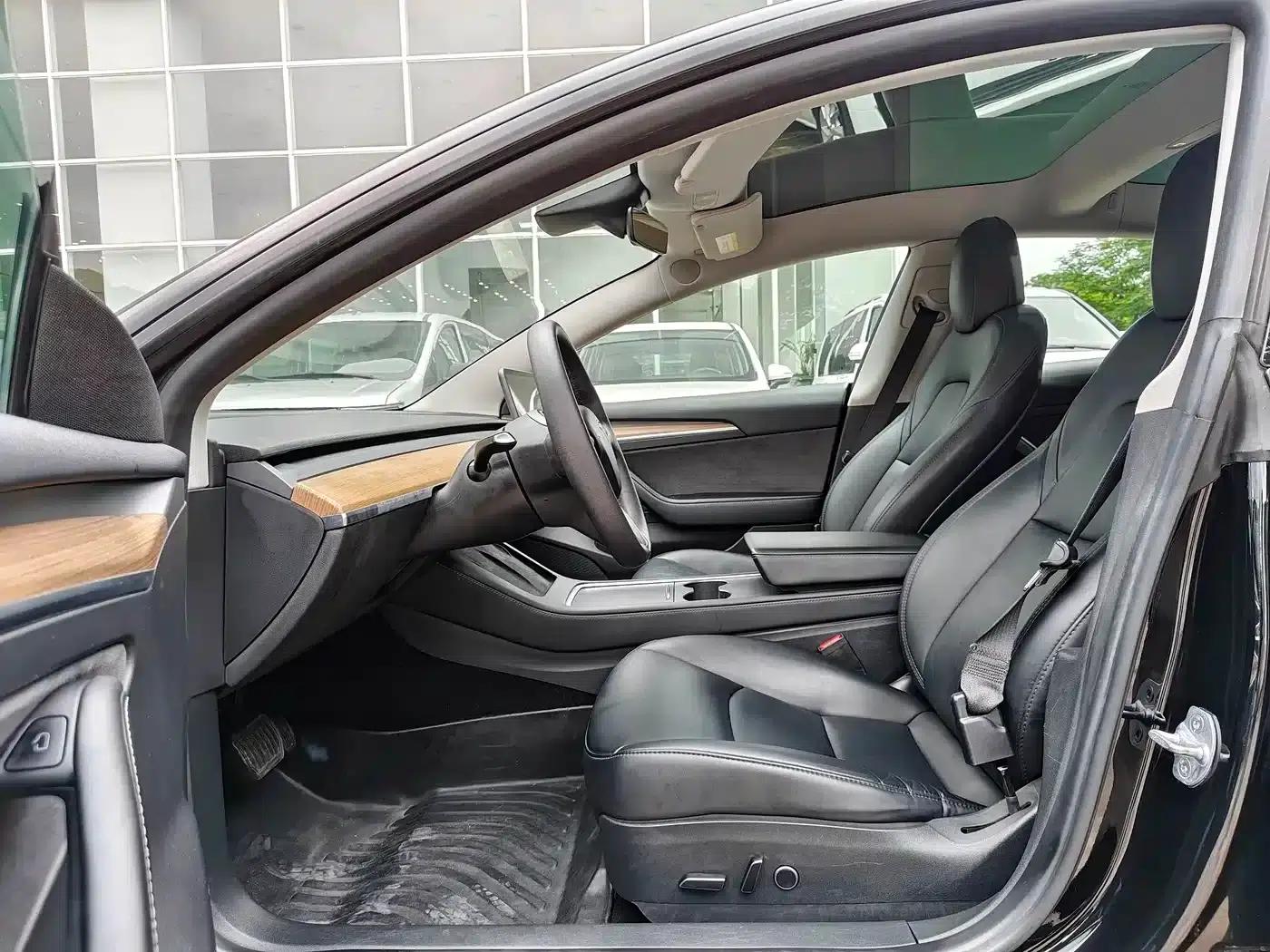 Model 3 2022 Rear-Wheel Drive — миниатюра 7
