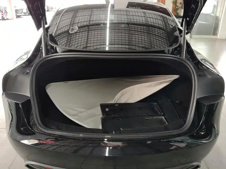 Model 3 2023 Rear-Wheel Drive — миниатюра 4