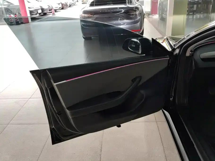 Model 3 2023 Rear-Wheel Drive — миниатюра 7
