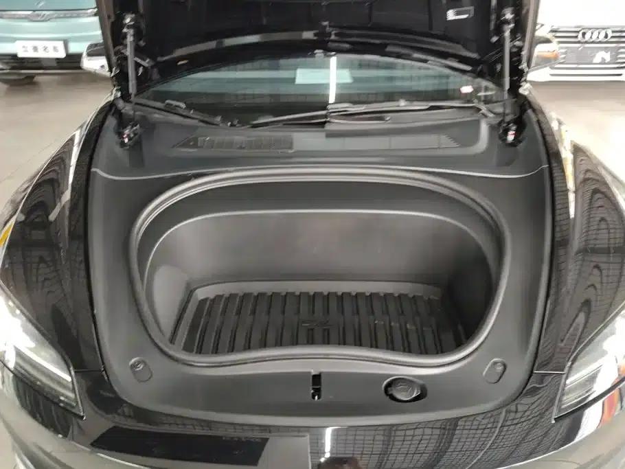 Model 3 2023 Rear-Wheel Drive — миниатюра 10