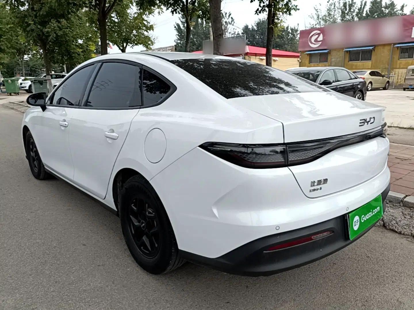 BYD Seal 05 DM-i 2025 DM-i Smart Drive 55KM Luxury Model — миниатюра 4