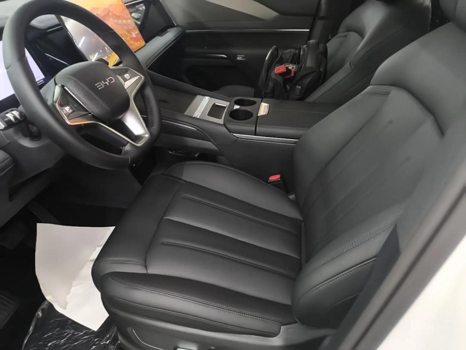 BYD M9 2025 1060 Navigation Edition — миниатюра 17