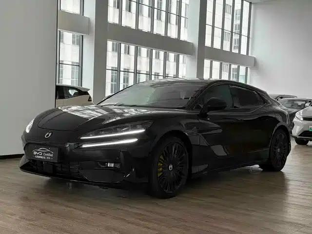 Denza Z9 GT 2024 1100 AWD Ultra First Edition