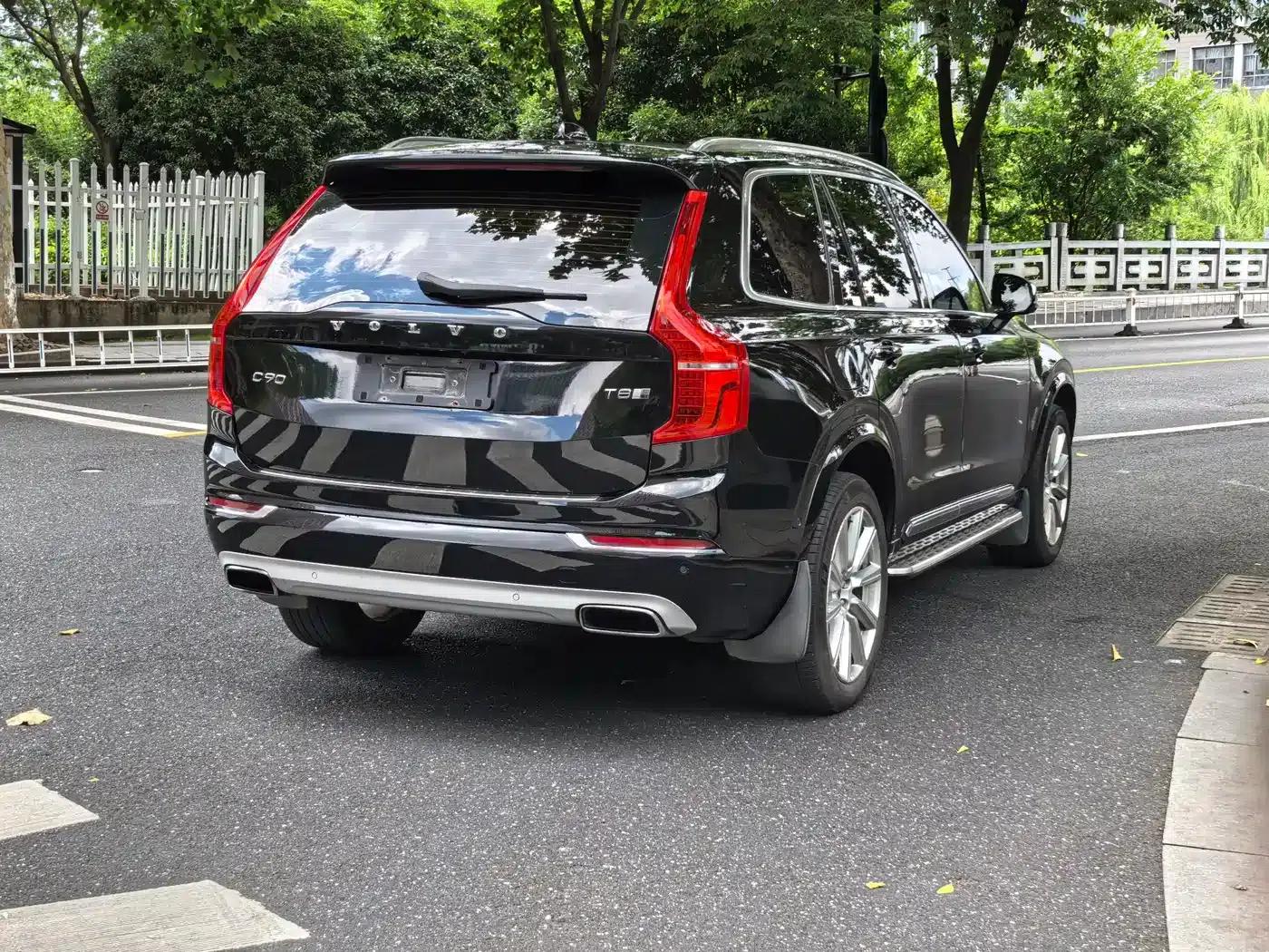2018 Volvo XC90 T6 Inscription 7-seater — миниатюра 5