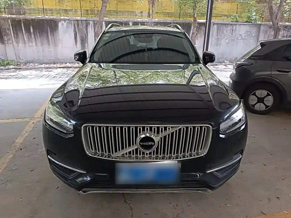 2016 Volvo XC90 T5 Smart Edition 7-seater — миниатюра 3