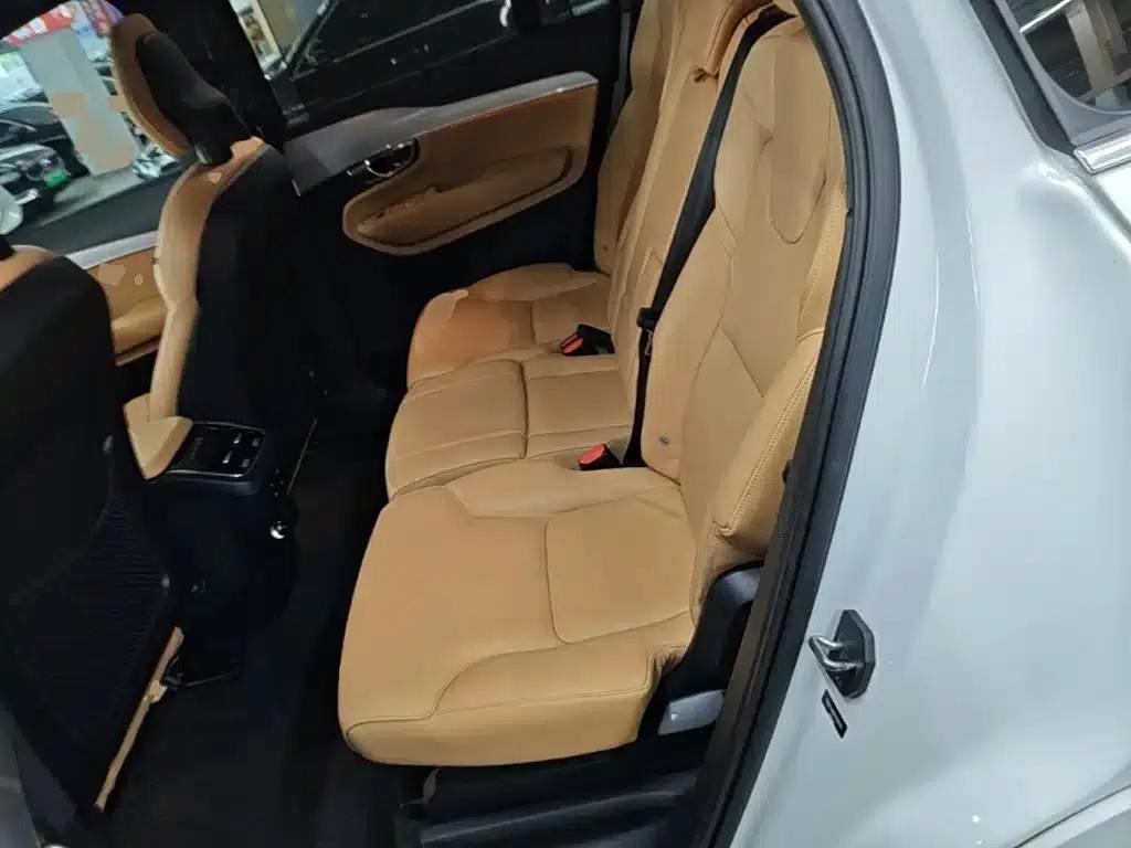 2018 Volvo XC90 T6 Smart Edition 7-seater — миниатюра 17