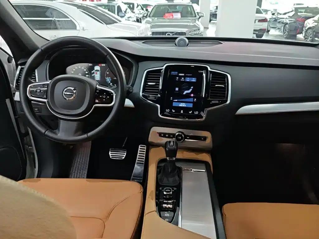 2018 Volvo XC90 T6 Smart Edition 7-seater — миниатюра 10