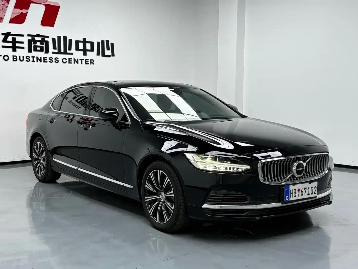 2021 Volvo S90 Plug-in Hybrid T8 E-Drive Hybrid Smart Luxury Edition — миниатюра 3