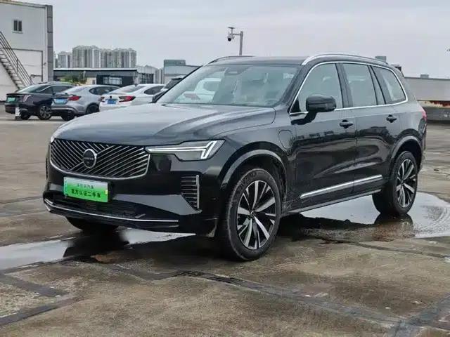 2025 Volvo XC90 Plug-in Hybrid Facelift T8 Luxury 7-Seater