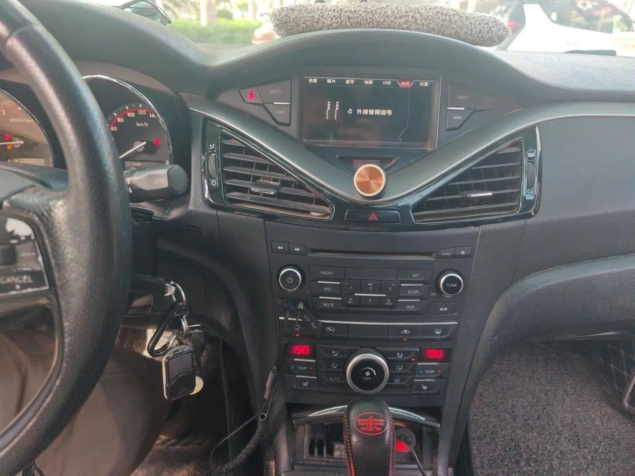 Bestune B70 2014 1.8T Automatic Sport Premium Edition — миниатюра 13