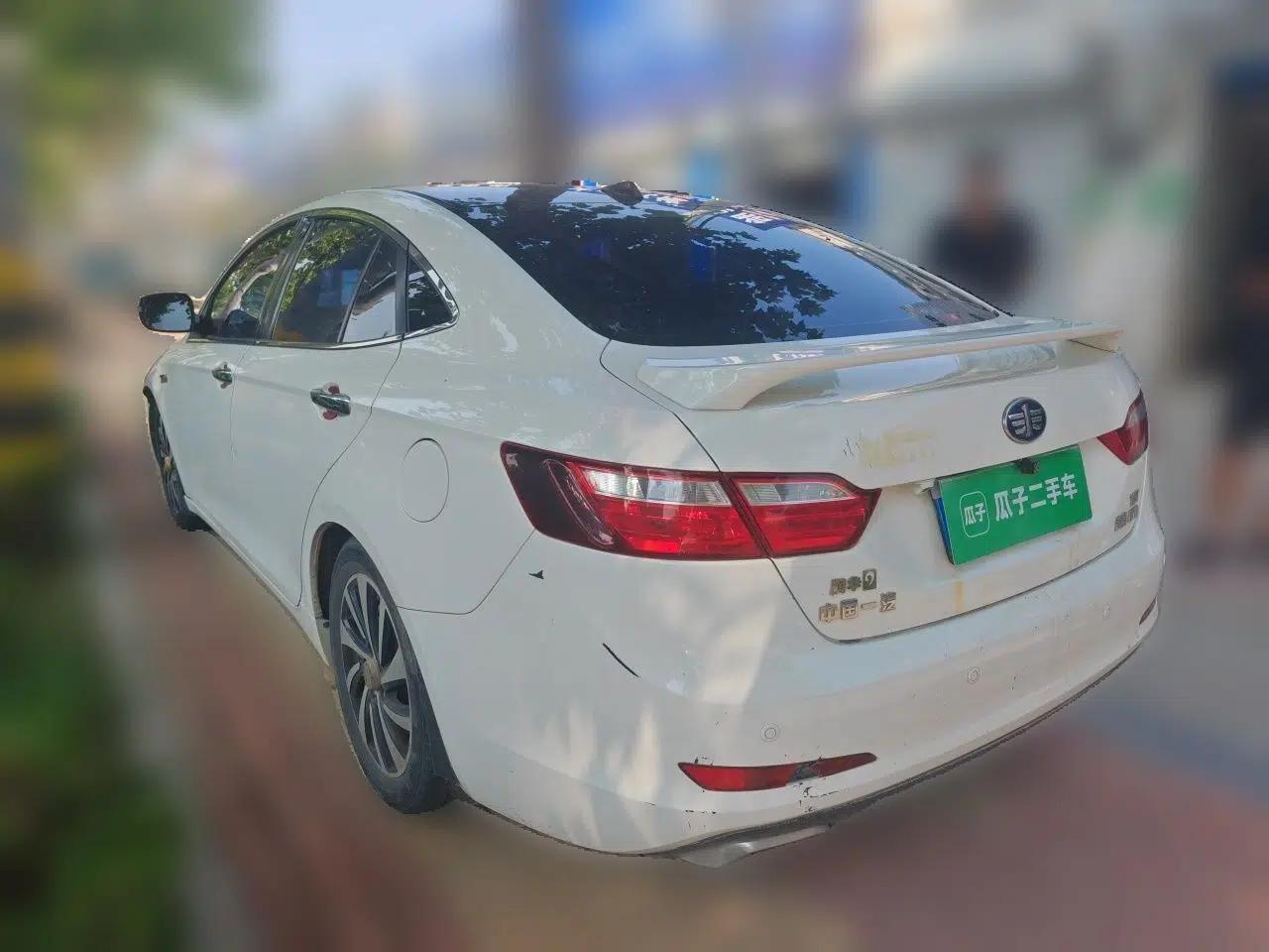 Bestune B70 2014 1.8T Automatic Sport Premium Edition — миниатюра 4