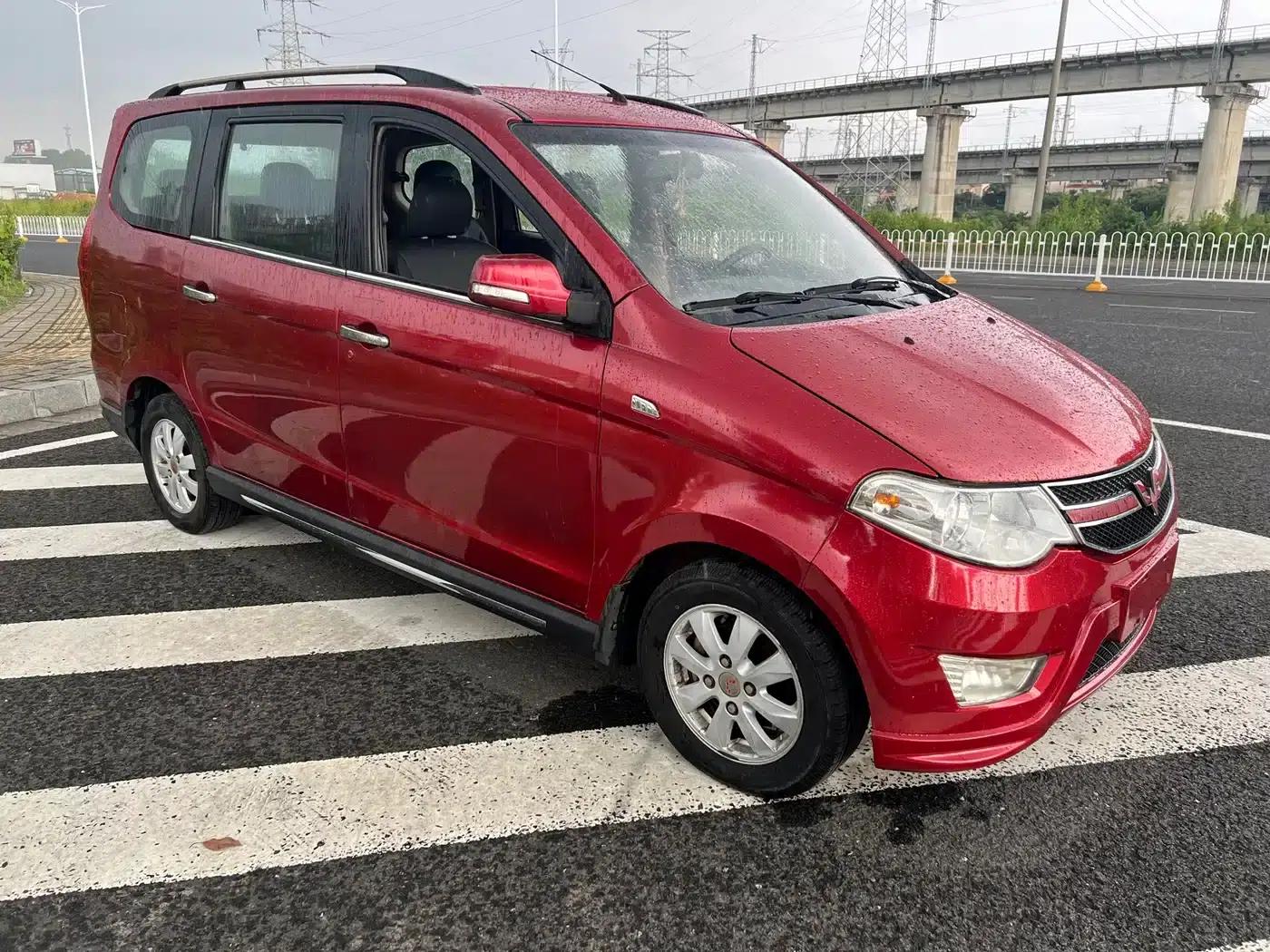 Wuling Hongguang 2014 1.5L S Luxury Edition — миниатюра 8