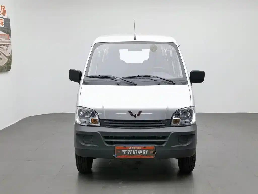 Wuling Sunshine 2023 1.5L Practical 5/7 Seat — миниатюра 3
