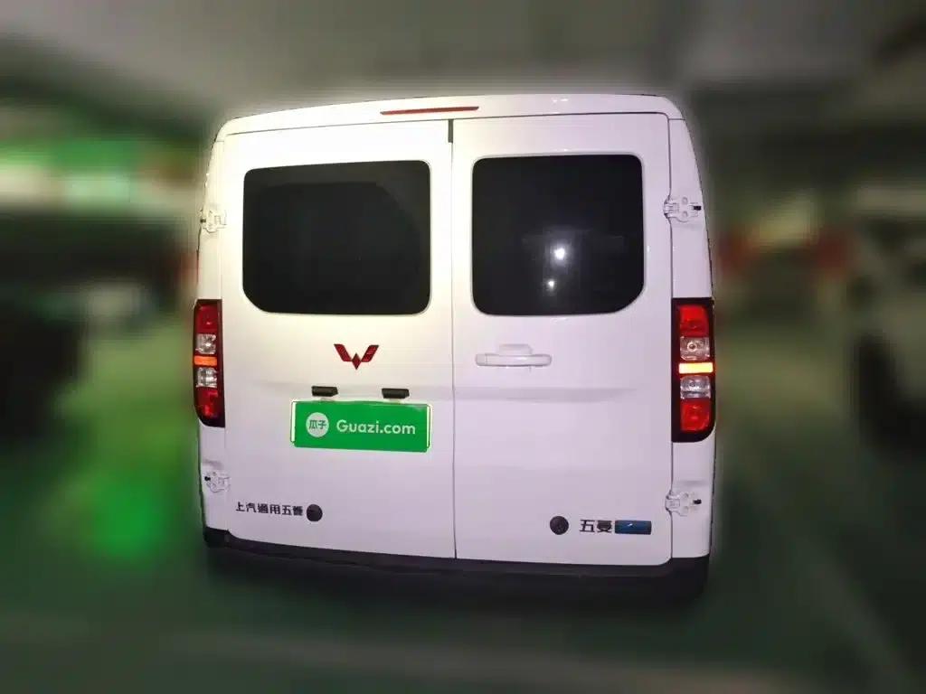 Wuling Yangguang 2025 400km/h Bus Comfort Edition — миниатюра 3