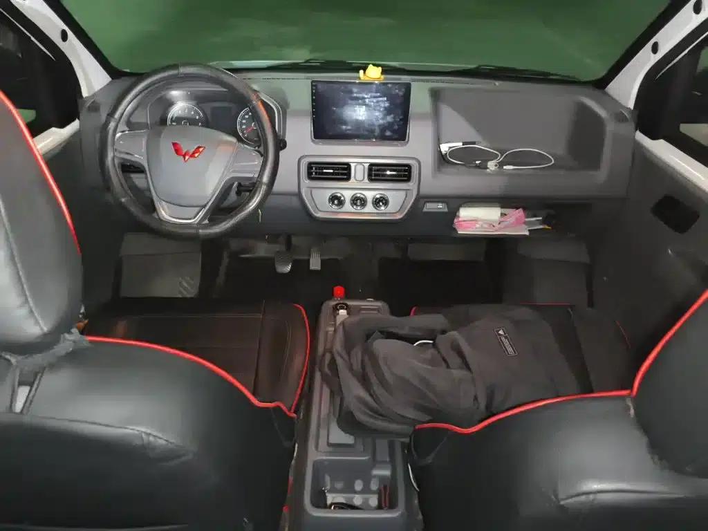 Wuling Yangguang 2025 400km/h Bus Comfort Edition — миниатюра 5
