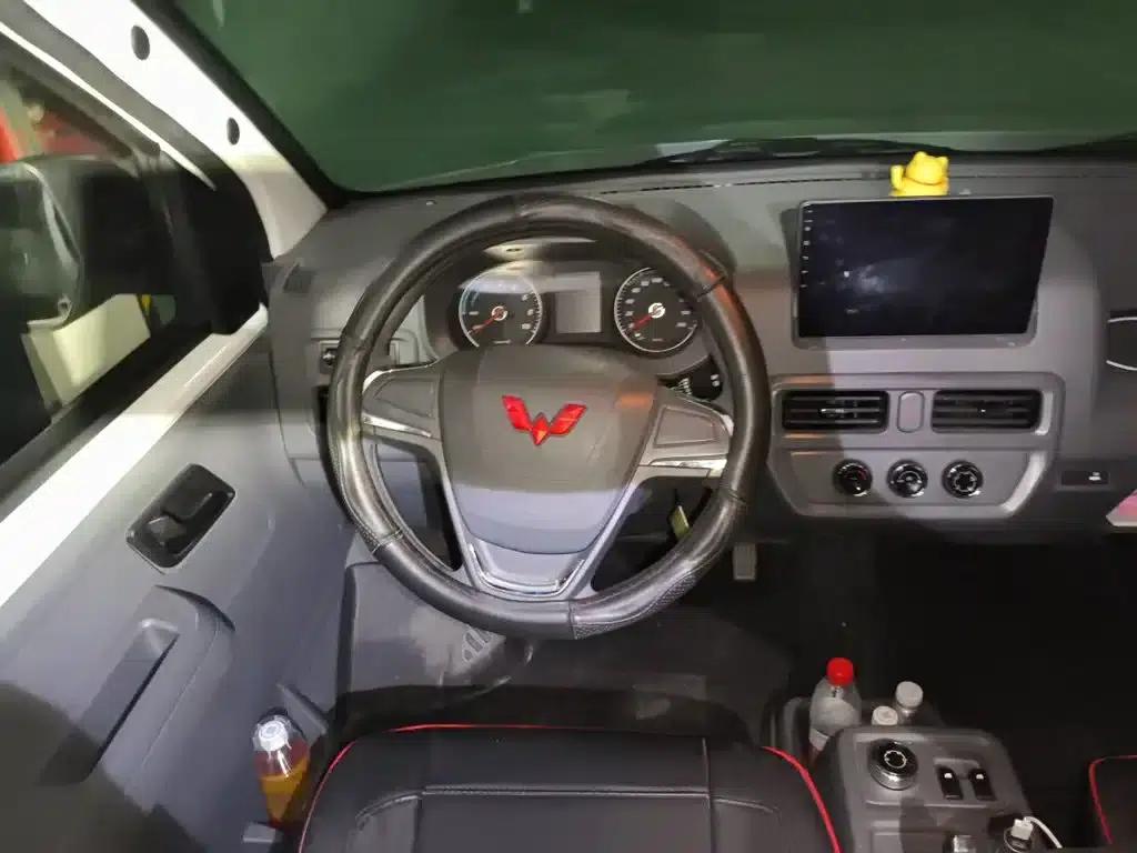 Wuling Yangguang 2025 400km/h Bus Comfort Edition — миниатюра 6