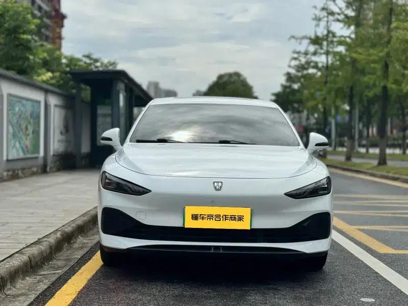 Roewe D7 DMH 2023 125 Super Edition — миниатюра 2