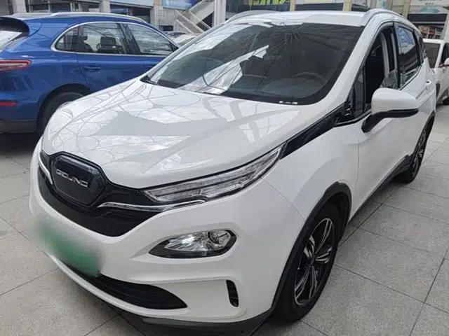 BAIC Beijing EX3 2019 R600 Strong Wind Edition