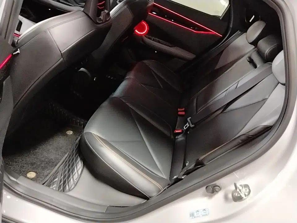 CHANGAN UNI-V 2022 1.5T Prestige Version — миниатюра 20