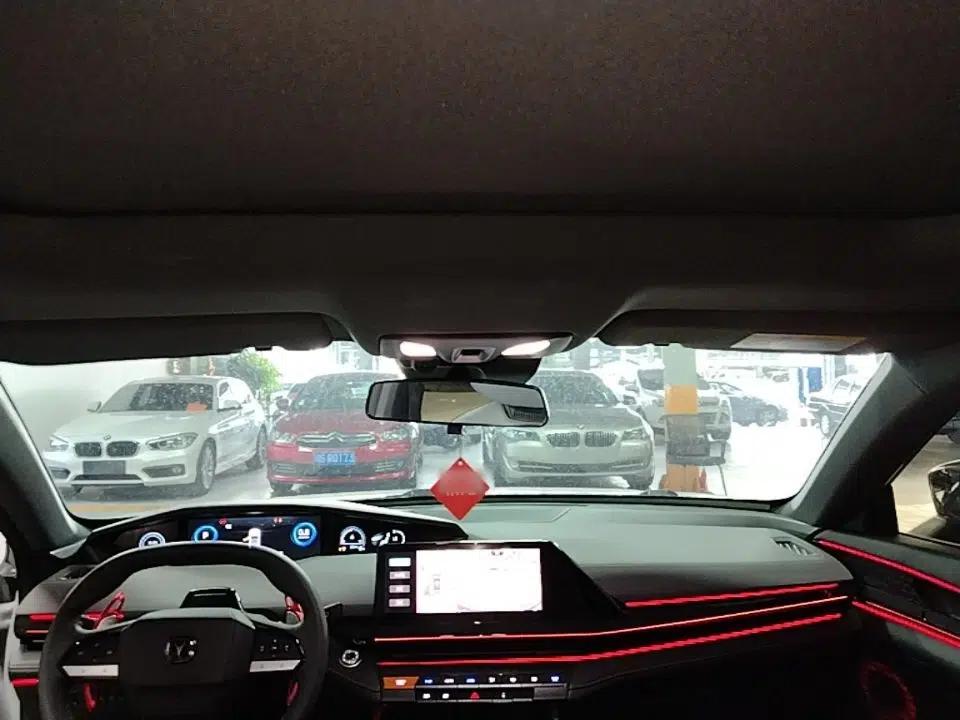CHANGAN UNI-V 2022 1.5T Prestige Version — миниатюра 21