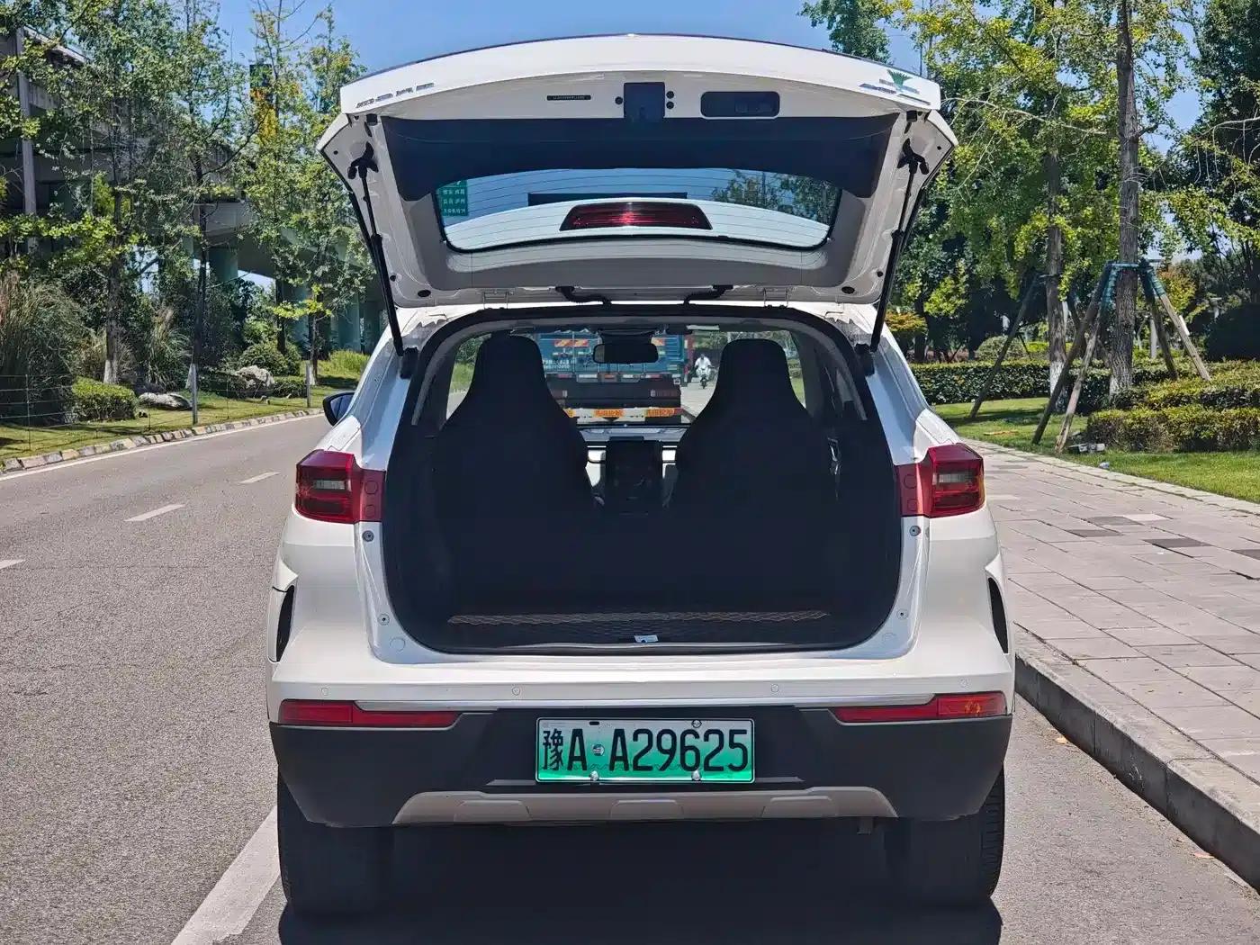 Weltmeister EX5 2019 Model EX5 Smart 2.0 Lite Explorer Edition 400 — миниатюра 10