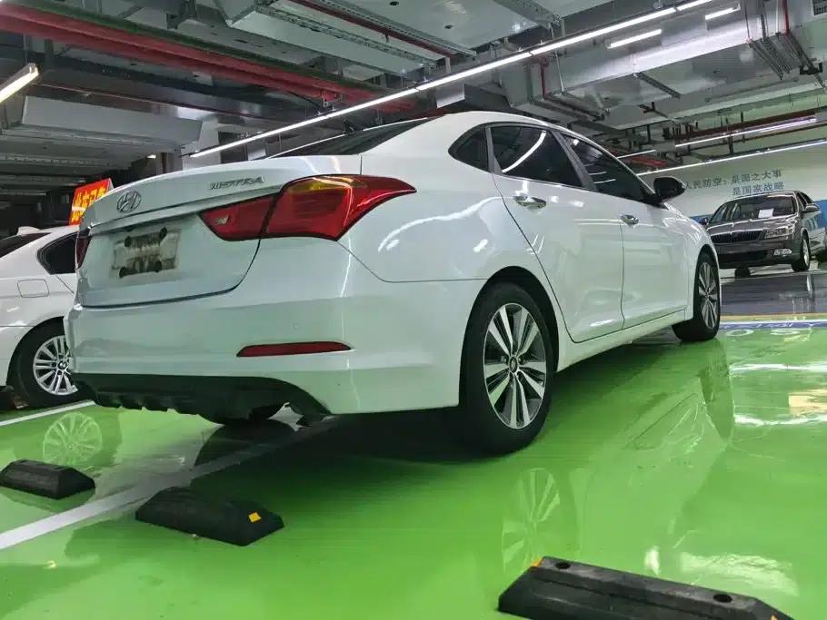 2016 Mistra 1.8L Automatic Intelligent GLS — миниатюра 3