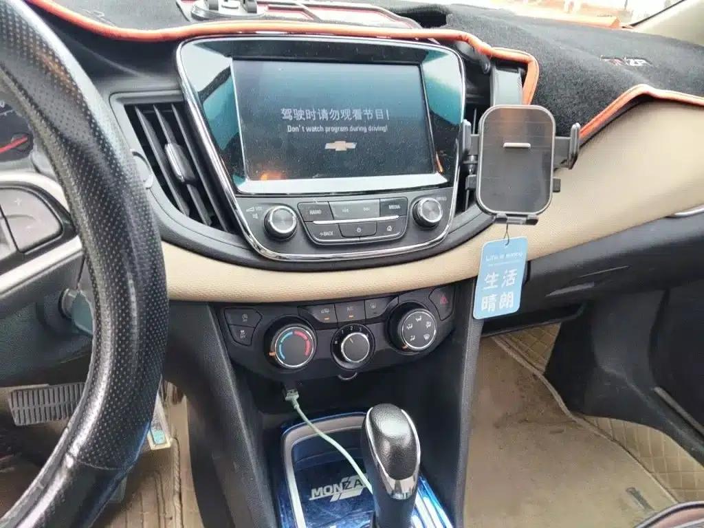 Chevrolet Cruze 2020 320 Automatic Comfort Edition — миниатюра 6